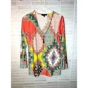 Melissa Paige women's top size small